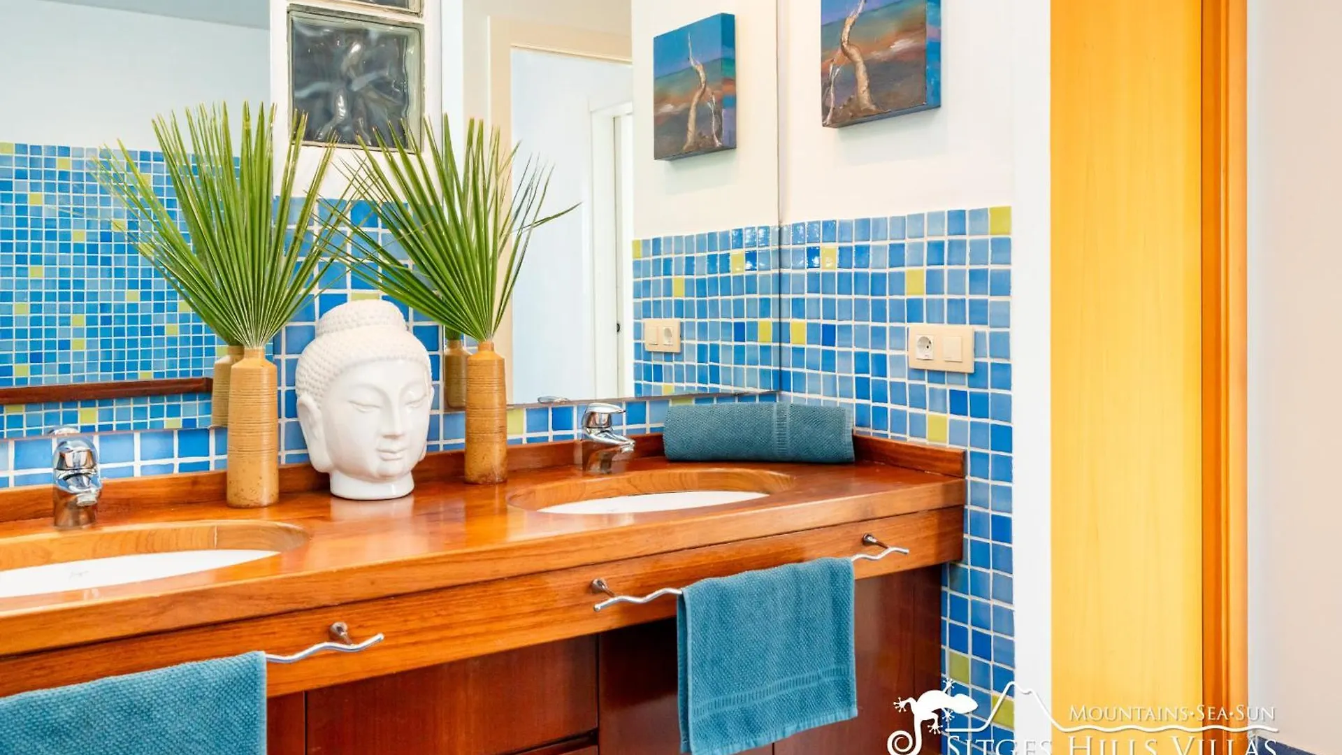 Super Villa Oasis Fab Sea And Sitges View With Private Pool And Air Conditioning Spain